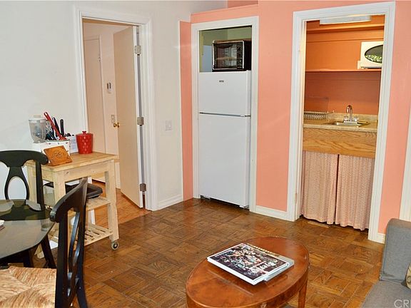 5th image of 17023 Escalon Dr #1