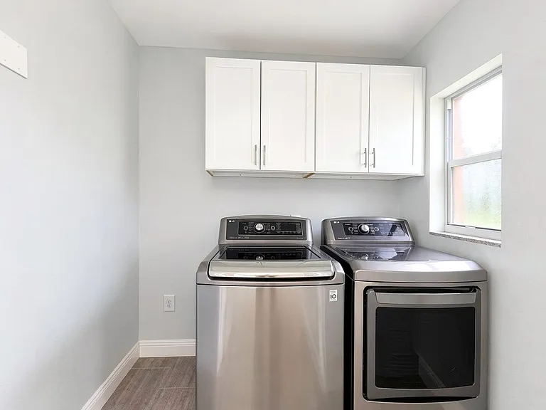 681 Palm View Dr #C1 — Photo 13