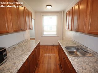 125 Peterborough St APT 26, Boston, MA 02215