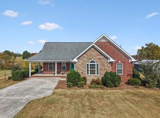704 Parker Ln, Lafayette, TN 37083