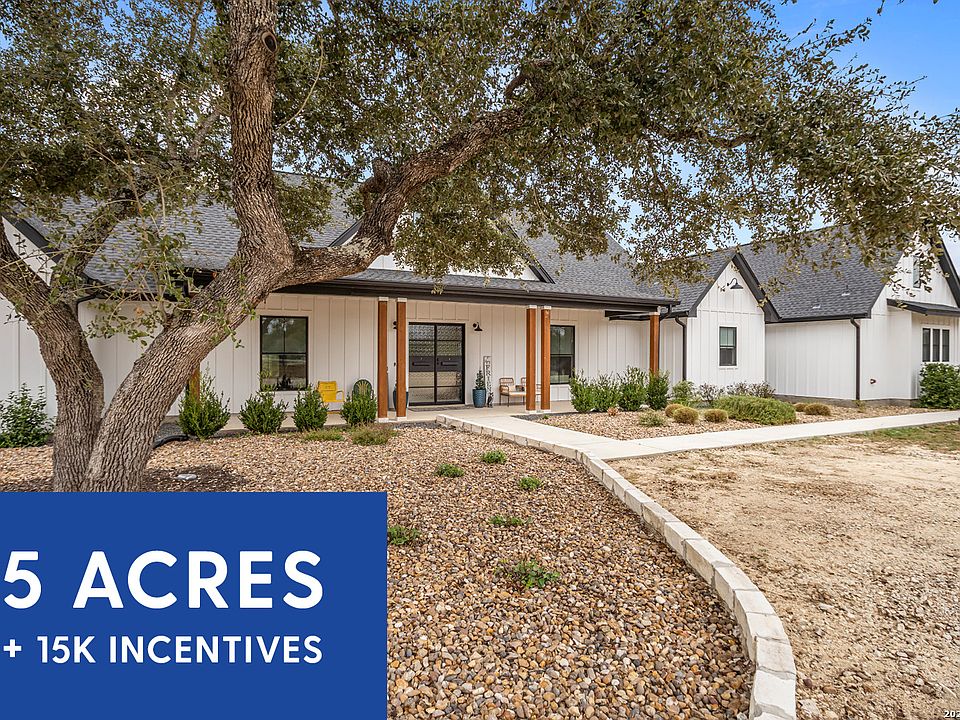 1st image of 209 River Ridge