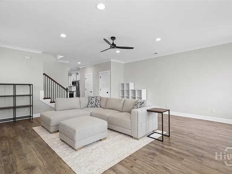 45 Grove Park Dr — Photo 10