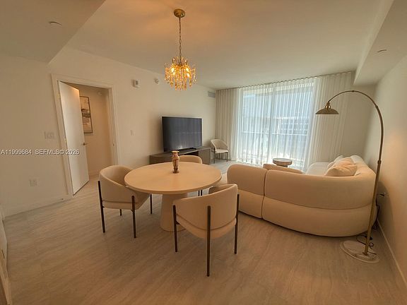4th image of 77 SE 5th St #4214