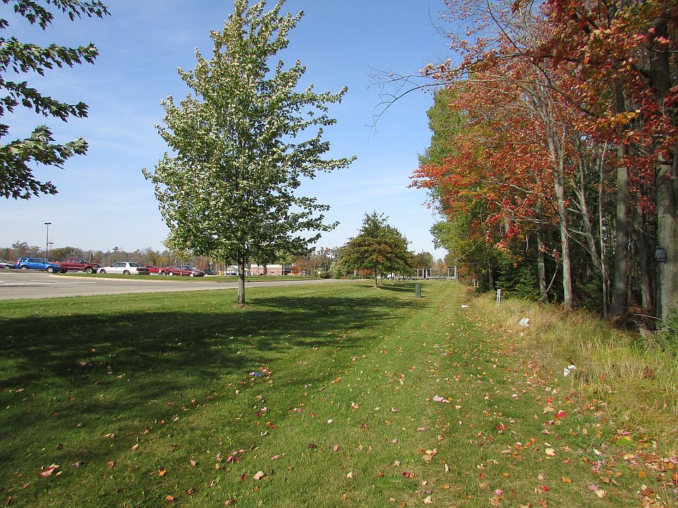 1st image of 1881 B W. Houghton Lake Dr