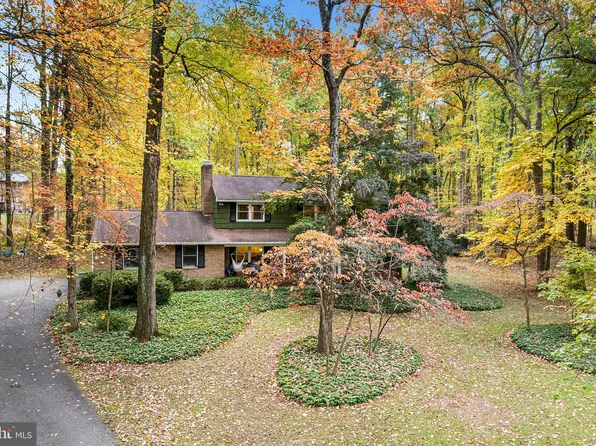 7 Pinewood Farm Ct, Owings Mills, MD 21117