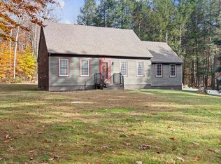 21 Coburn Woods Rd, New Durham, NH 03855