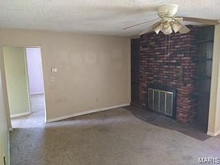 3rd image of 2090 Dorman Rd