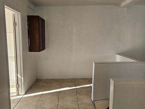4th image of 11021 Sunset Ave APT 1