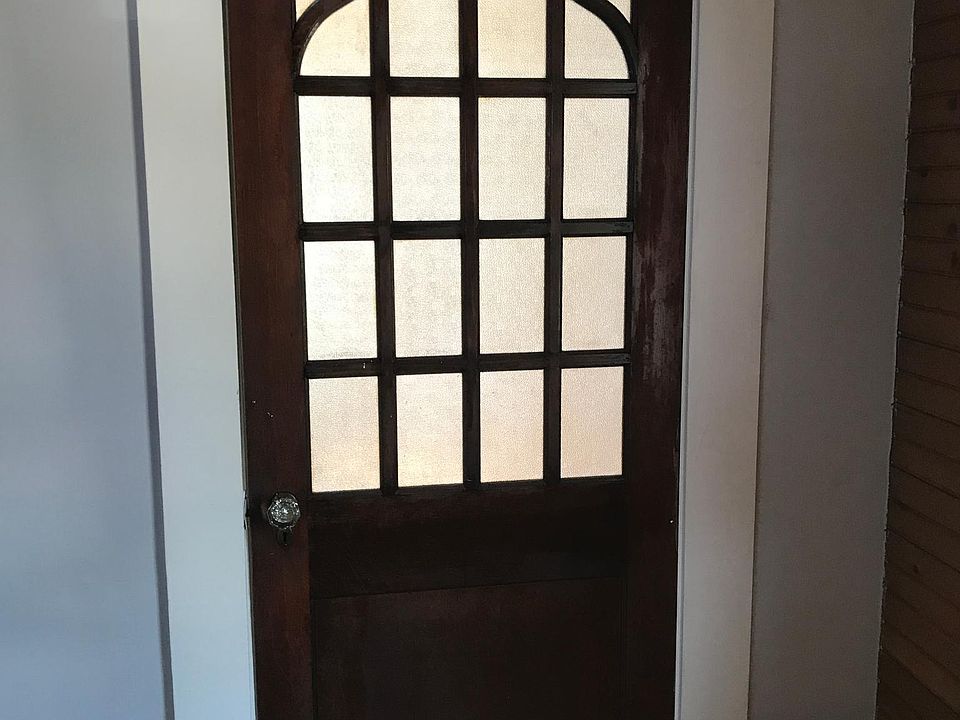 Door to bedroom