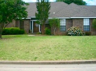 7 Brentwood Pl, Shawnee, OK 74804
