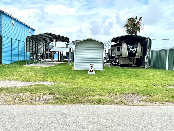 4th image of 1222 Island Blvd
