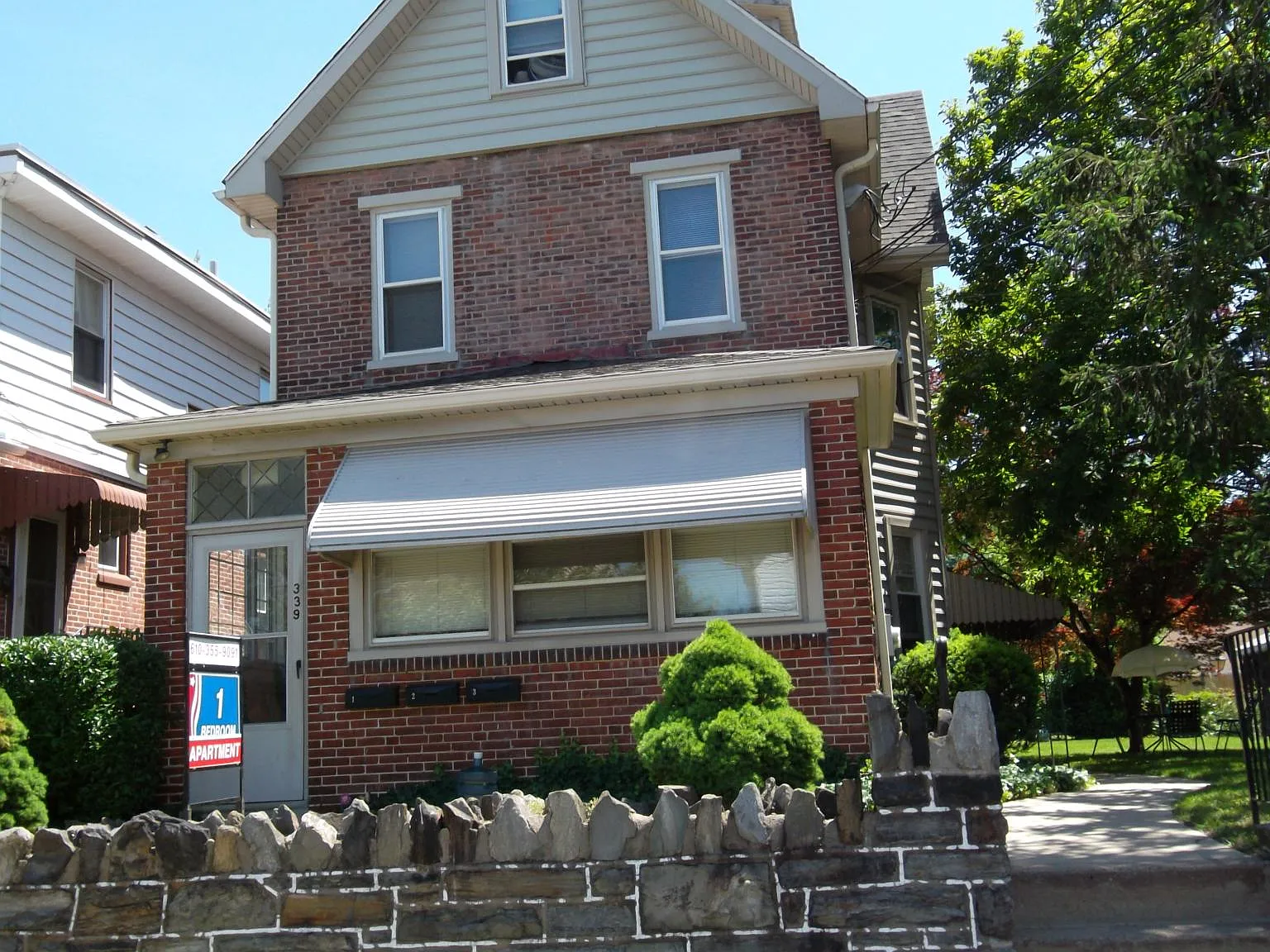 1 bed, 715 sqft, $1,295 — Photo 1