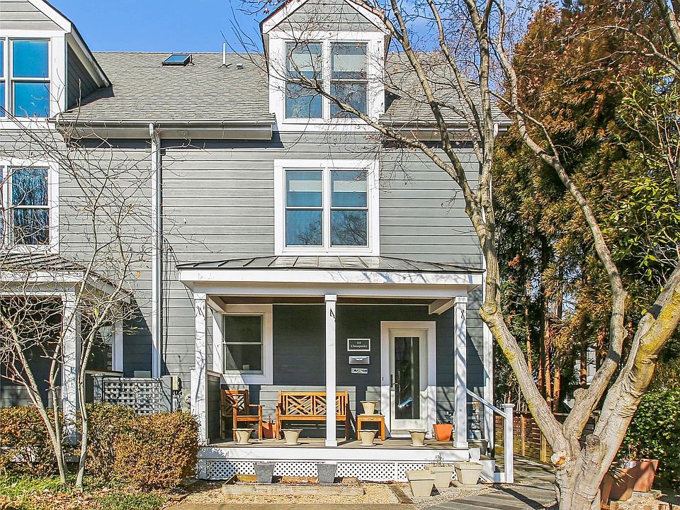 1st image of 114 Chesapeake Ave