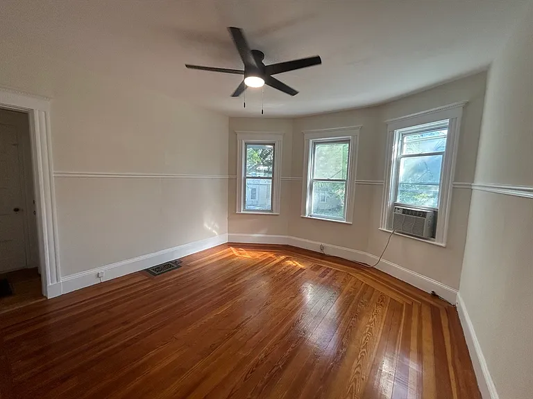 80 Hudson St #1 — Photo 4