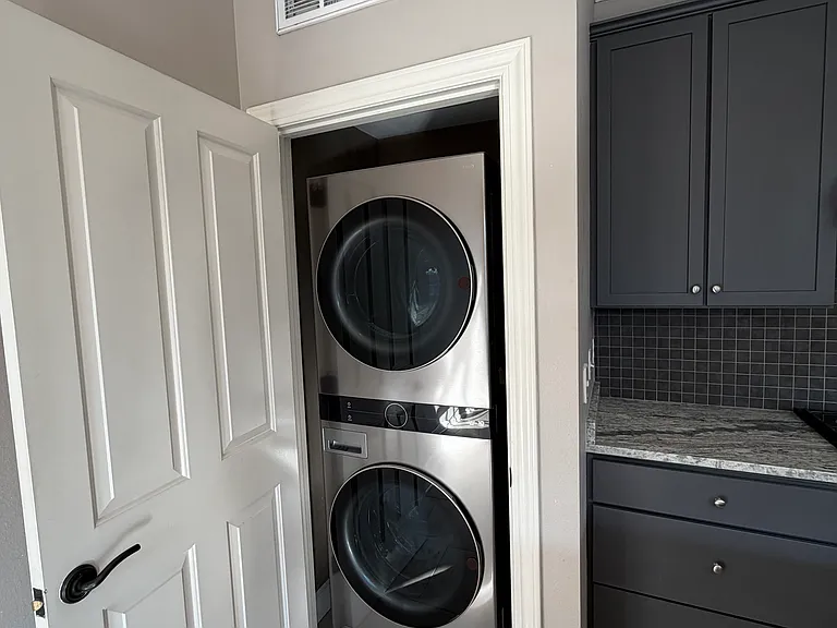 108 Alcaniz St #108 — Photo 8