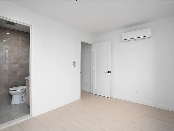 2nd image of 1134 1st Ave APT 5R