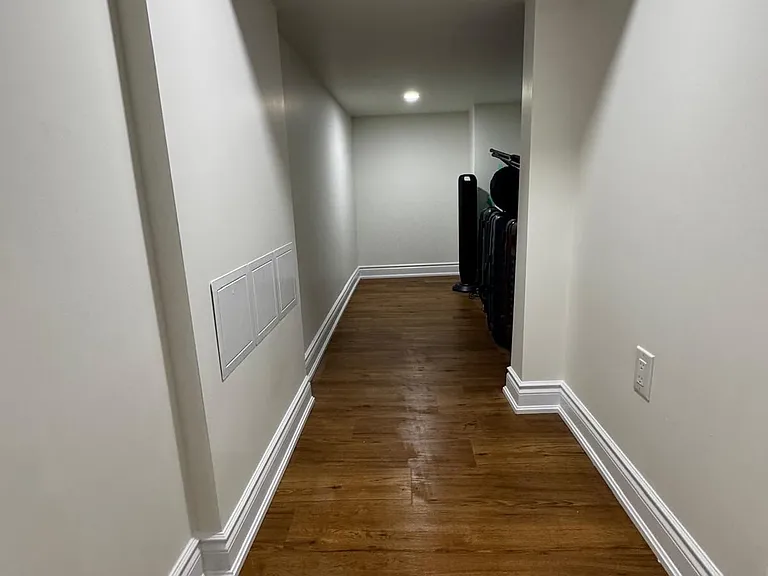 204 Ronald Guscott St — Photo 5