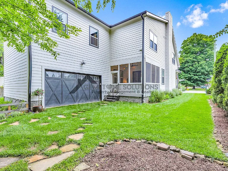 704 W End Cir — Photo 48