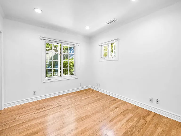 9016 Rangely Ave — Photo 10