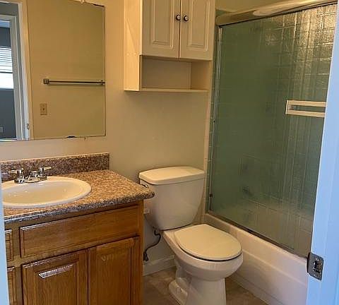 2nd image of 3555 Gleason Ave APT 4