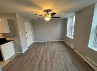 40 N 11th St #2F, Reading, PA 19601