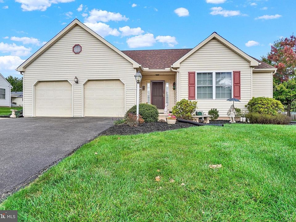 1st image of 117 Cedar Dr