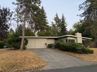 15903 SE 1st St, Bellevue, WA 98008