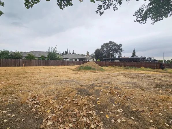 417 Hovey Ct, Roseville, CA 95678