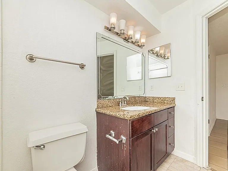 5140 Conroy Rd #818 — Photo 6