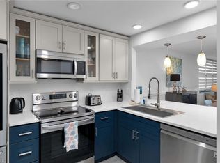 591 Seaview CT #A402, MARCO ISLAND, FL 34145