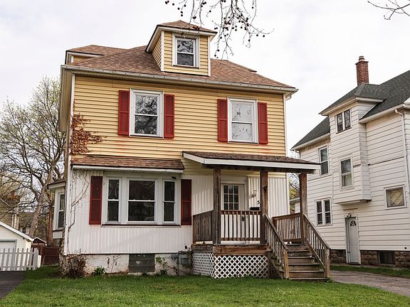 3rd image of 522 Birr St