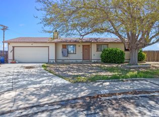 752 Earth Cir, Fernley, NV 89408