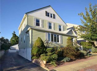 29 Bella Vista Ave, Glen Cove, NY 11542