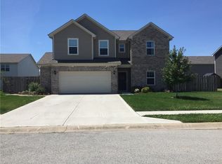 4690 Westchester Dr, Columbus, IN 47203