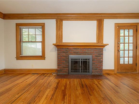 4th image of 5737 Cherry St
