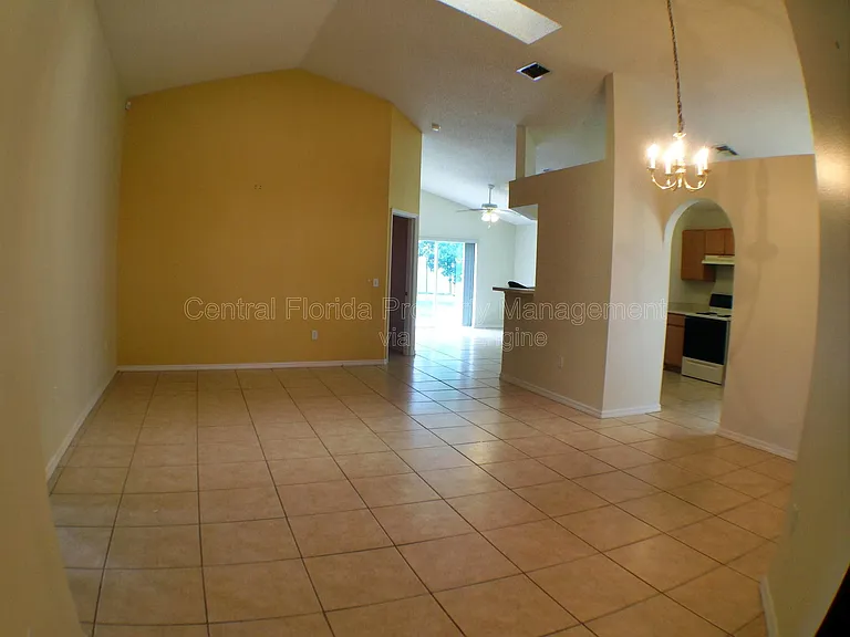 3842 Stonefield Dr — Photo 10
