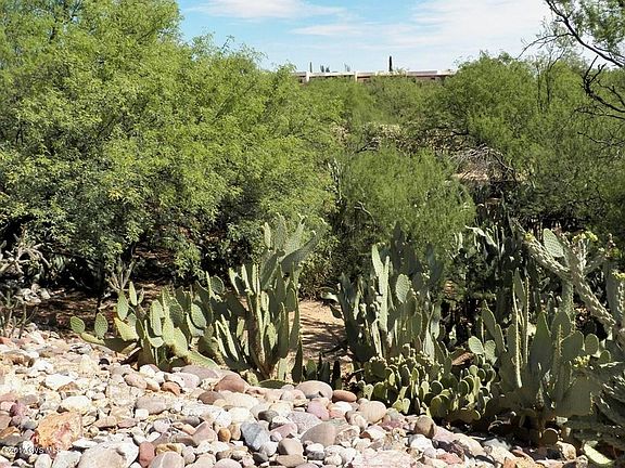 4th image of 700 W Vista Hermosa Dr
