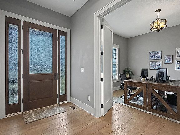5th image of 9408 Rushbrook Dr