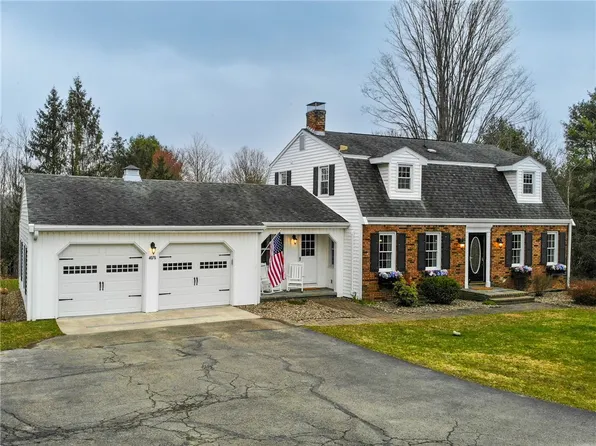 4076 W Hill Rd, Painted Post, NY 14870