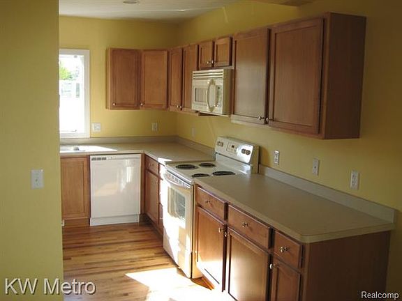 3rd image of 263 S Union St APT 1