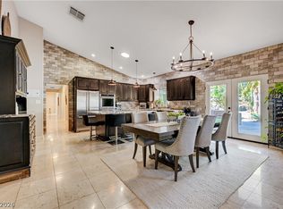 3746 Mahalo Cir, Logandale, NV 89021