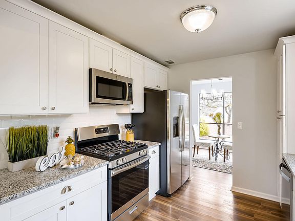 3rd image of 4748 Jamerson Forest Cir