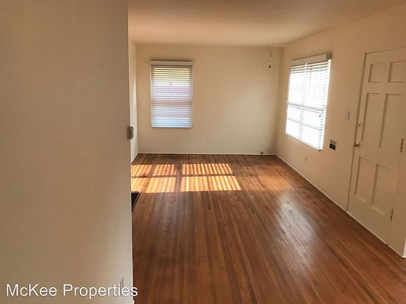 4th image of 4636 Saratoga Ave