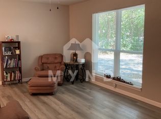 611 Highland Ave APT B, Waxahachie, TX 75165