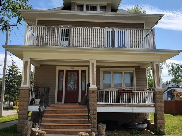 719 N 8th Ave, Maywood, IL 60153