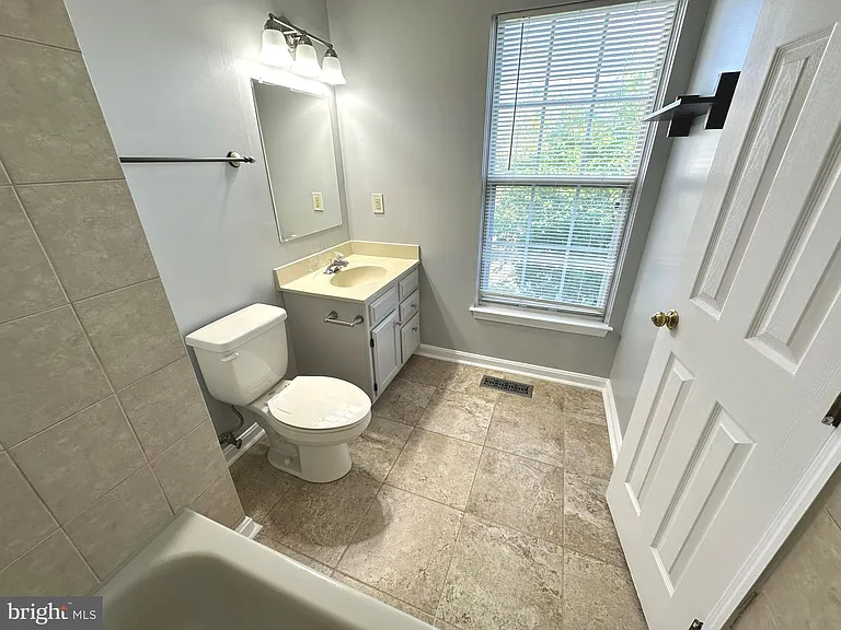 6008 Bingley Rd — Photo 17