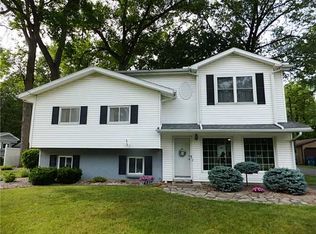 6234 Blossman Rd, Toledo, OH 43617