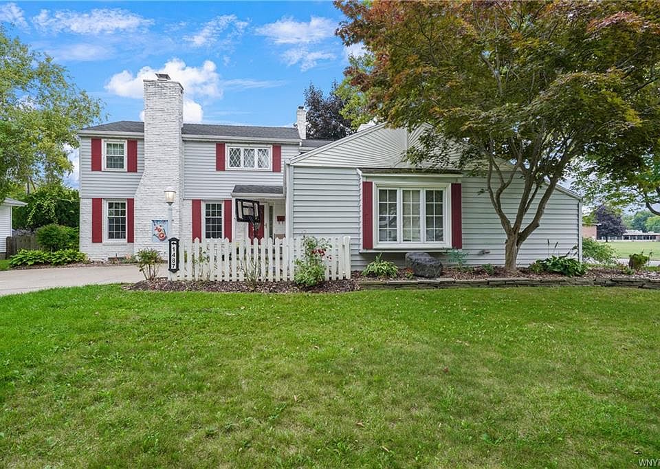 1st image of 1487 Cambridge Ave