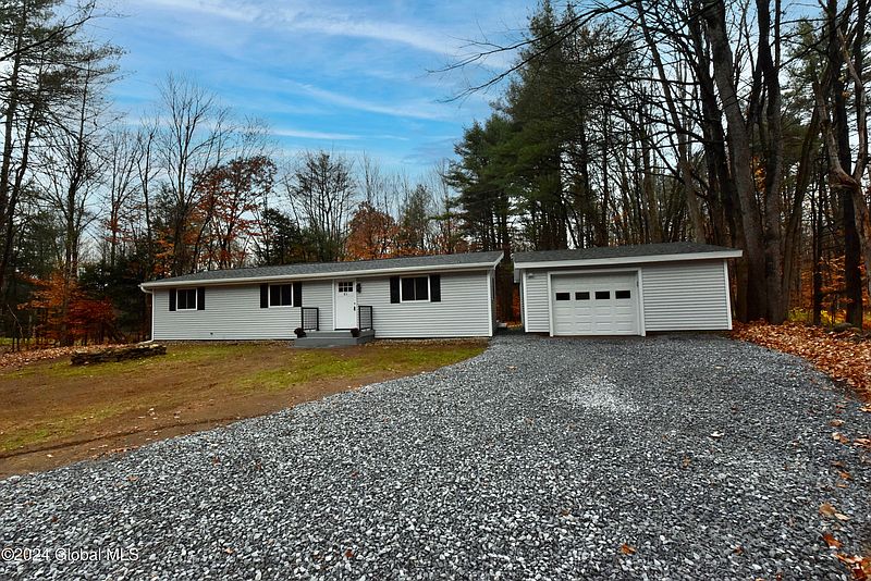 3rd image of 83 Alpine Meadows Road