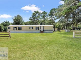 465 Stardust Loop, Jesup, GA 31545